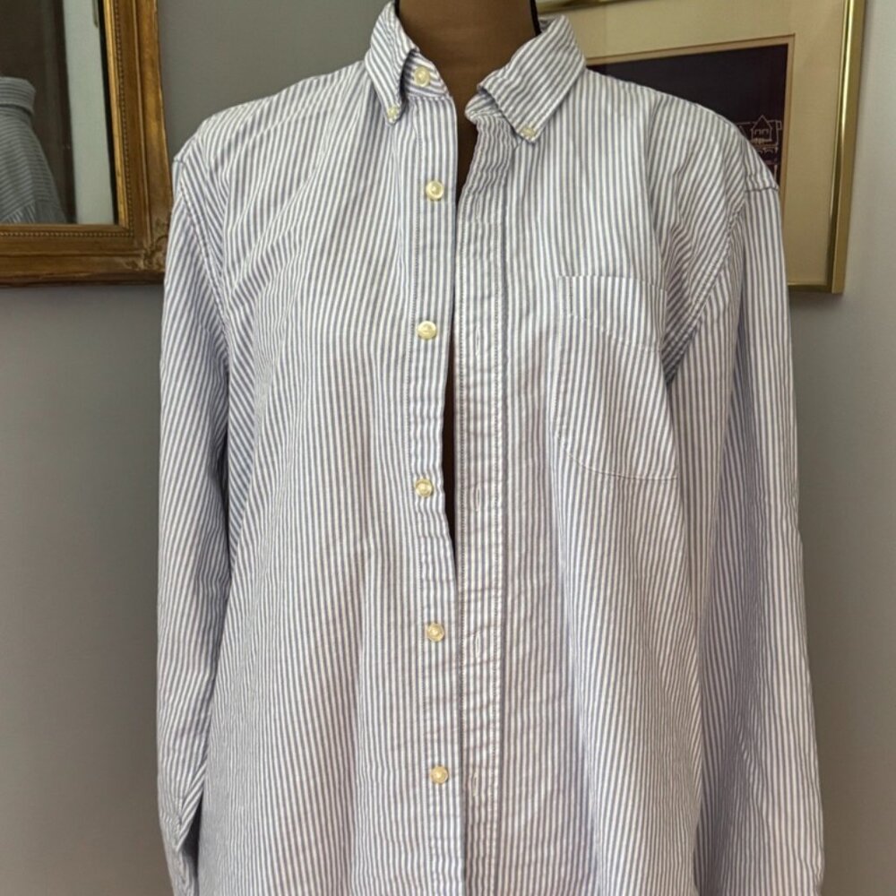 Gap Railroad Blue White Stripe Oxford Cloth Button Down 100% Cotton Large